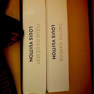 Fleur du desert 2 ml sample. Brand new never used